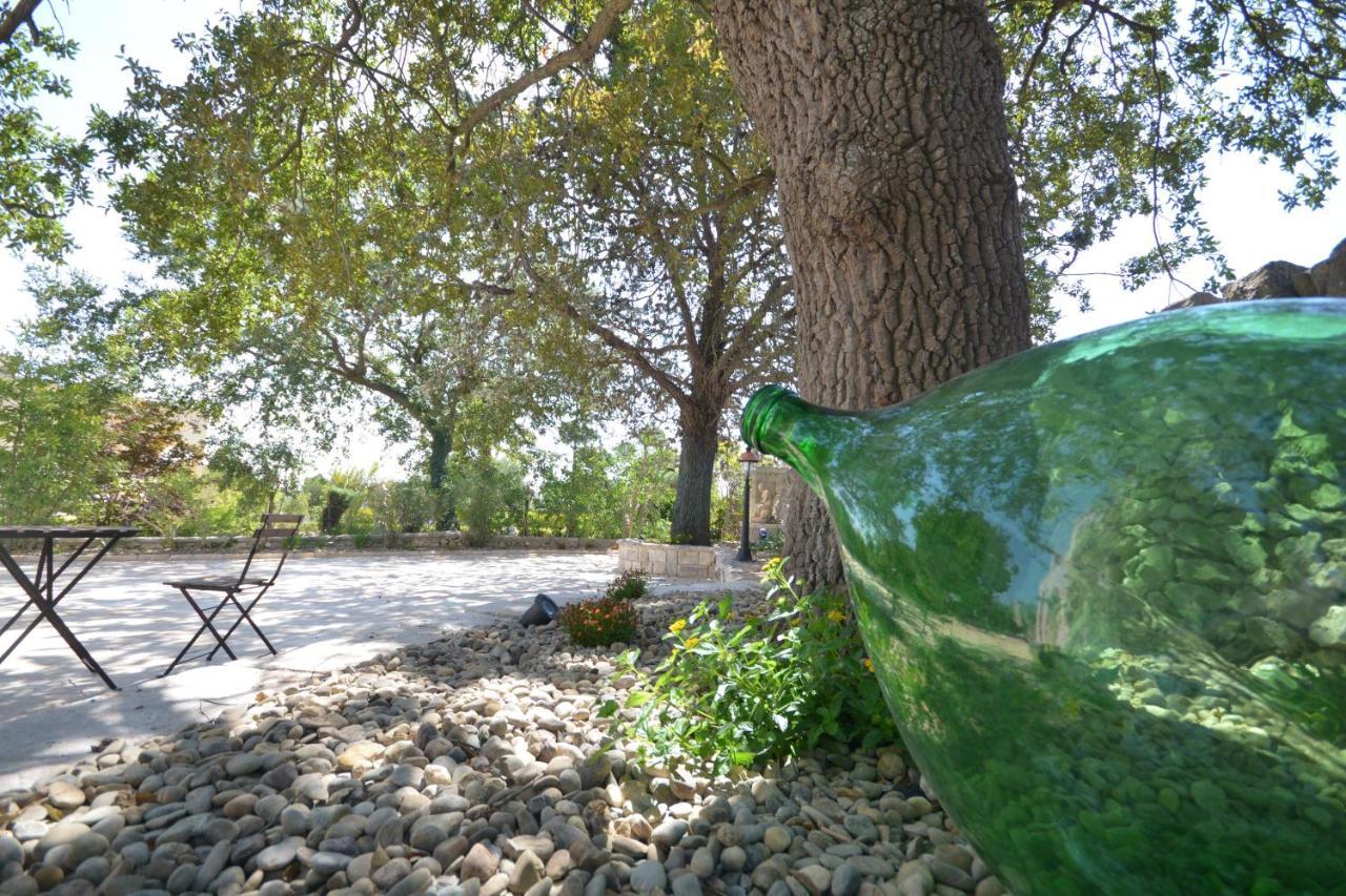 Trulli Petra Chiara Bed & Breakfast Локоротондо Екстериор снимка