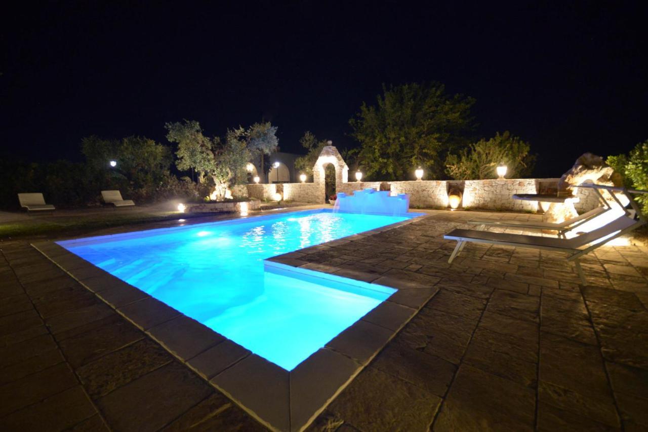 Trulli Petra Chiara Bed & Breakfast Локоротондо Екстериор снимка