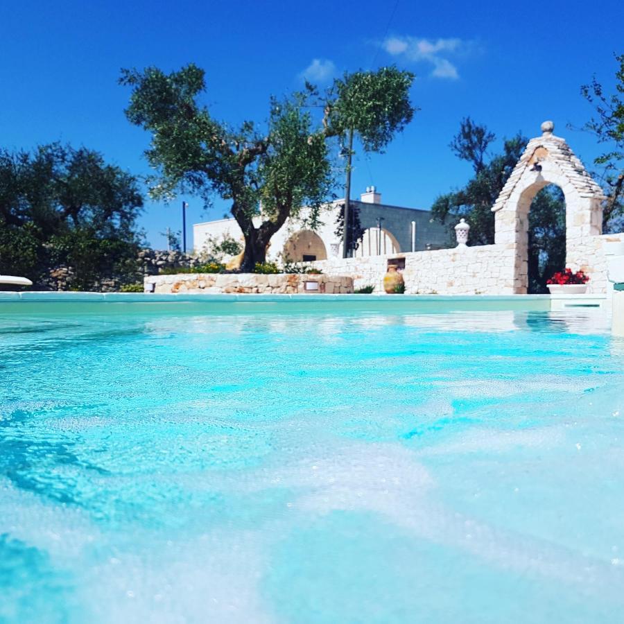Trulli Petra Chiara Bed & Breakfast Локоротондо Екстериор снимка